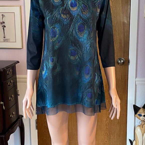 Versatile Peacock Tunic - Picture 1 of 9